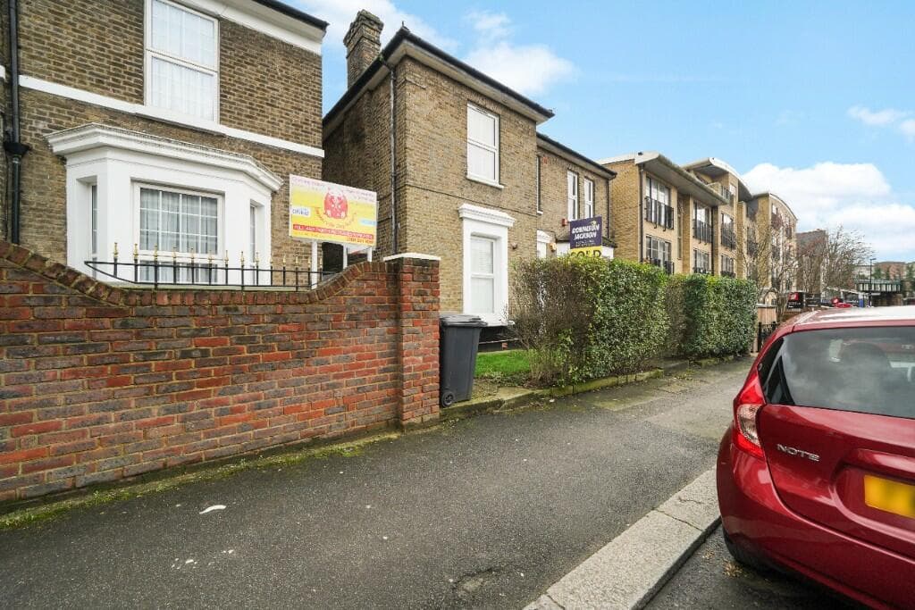 Main image of property: Morley Road, London, SE13