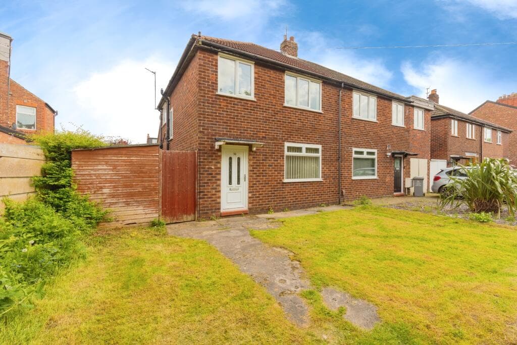 Main image of property: Lynwood Grove, Sale, Greater Manchester, M33