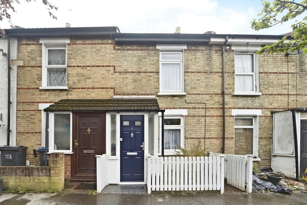 Main image of property: Chelsham Road, South Croydon, Surrey, CR2