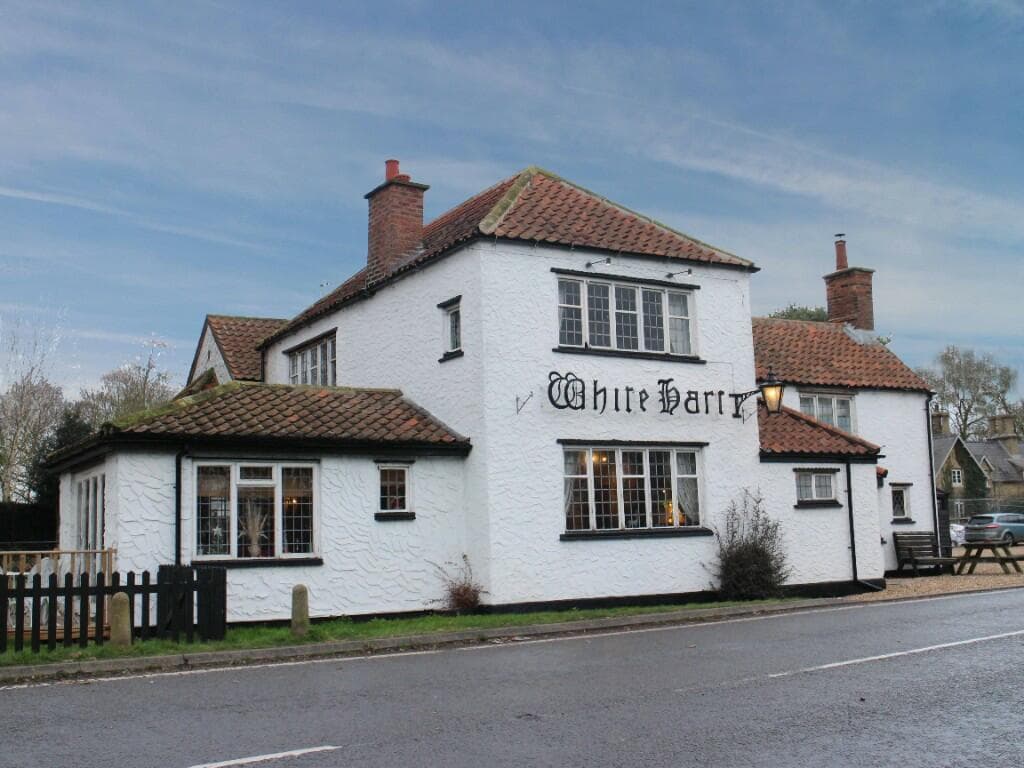 Main image of property: LINCOLNSHIRE - IMMACULATELY RENOVATED PUB AND RESTAURANT