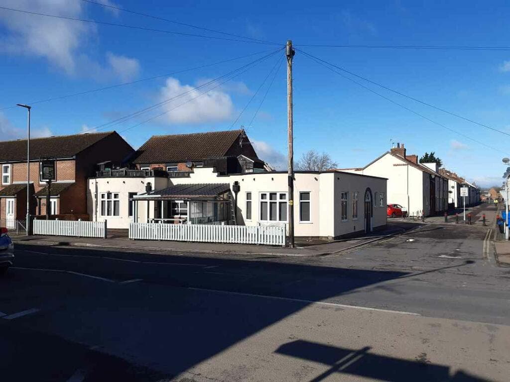 Main image of property: W-319830 - Sportsman Inn, 73 Bath Road, Bridgwater TA6 4PH