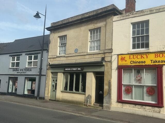 Main image of property: 9a Wood Street, Calne, Wiltshire, SN11 0BZ