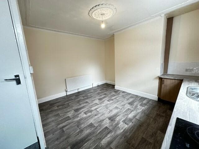 Main image of property: 40 Recreation Mount, Holbeck, Leeds, LS11 0AS